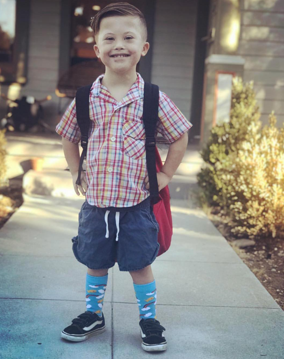 Tell me that smile doesn't melt your heart!!?!